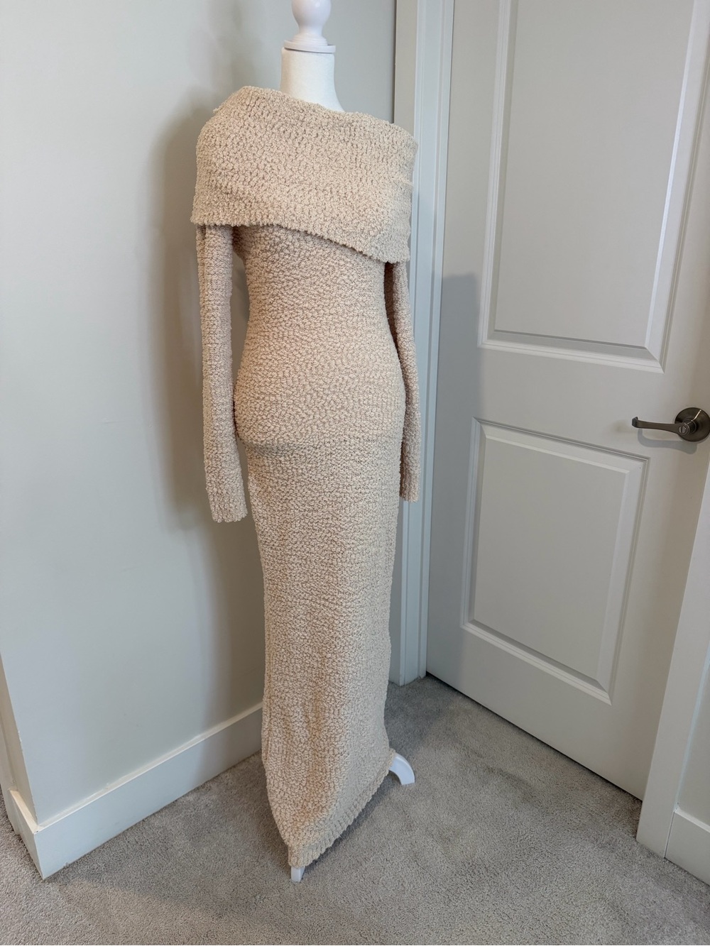 JLUXLABEL Off-Shoulder Cream Maxi Knit Dress - Picture 6 of 14
